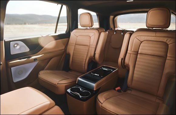 Lincoln Aviator Can Elevate Your Private Screenings with VIP Drive-in Movie Under the Stars Credentials