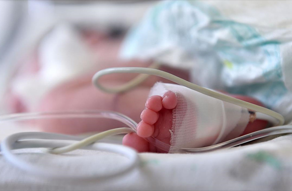 Saudi Infant Evacuated 1000 Km to Save His Life